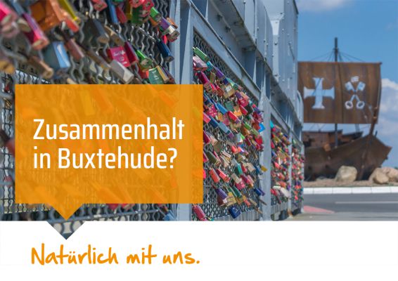 Zusammenhalt in Buxtehude? Die Brücke am Zwinger mit Blick auf die Hansekogge